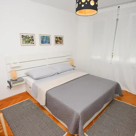 Apartment Pasko *